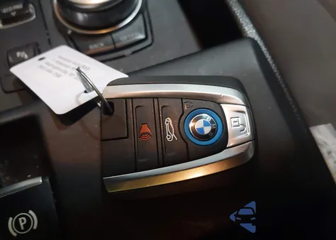 2018 BMW I3 94Ah W/Range Extender z USA, uszkodzony, nr VIN WBY7Z4C56JVD95553